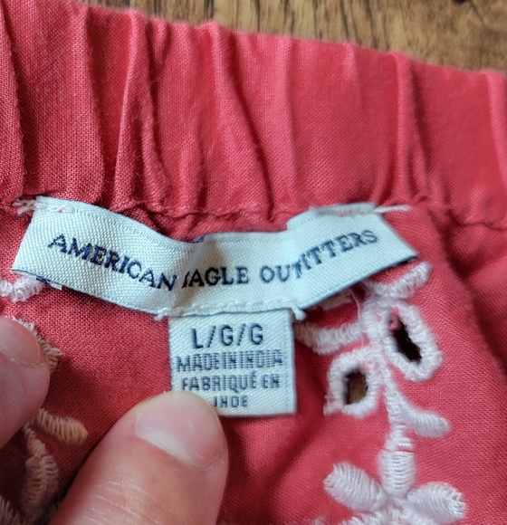 American Eagle Outfitters Red White Embroidered Off The Shoulder Crop Top - Picture 4 of 6